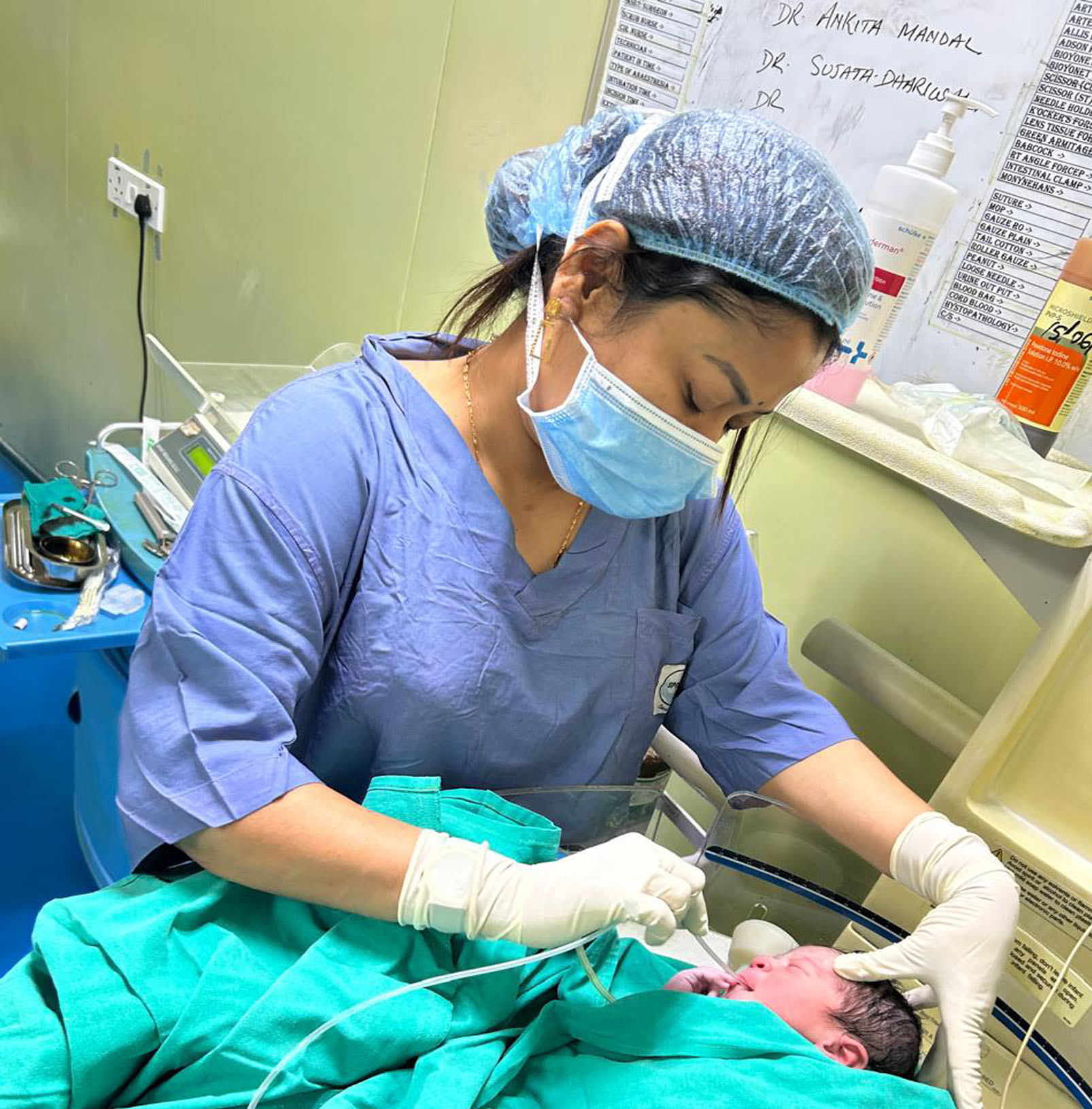 Child Critical Care / Emergency